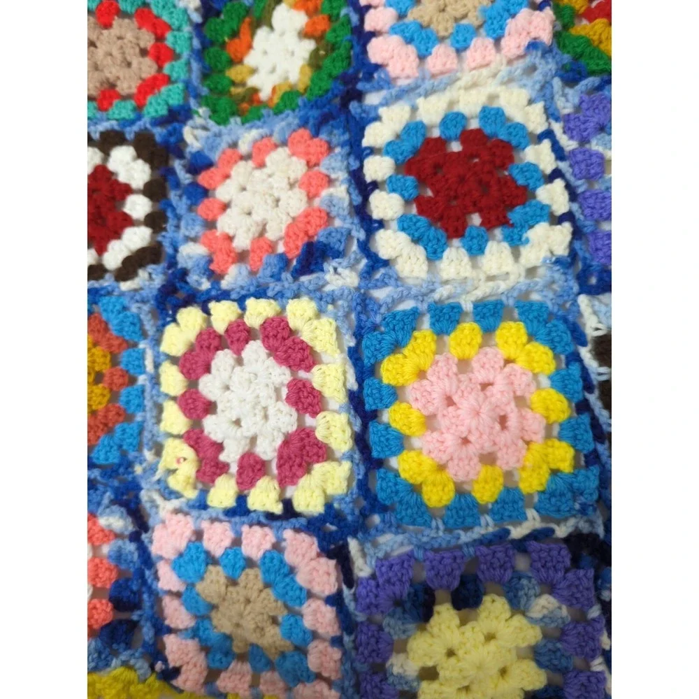 Handmade crocheted granny square‎ Afghan blanket throw yellow trim blue red pink